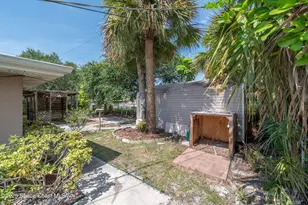 421 4th St, Merritt Island, FL 32953 - Photo 40