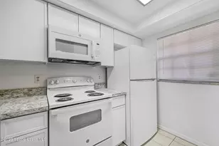 2962 Sir Hamilton Cir, Titusville, FL 32780 - Photo 6