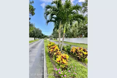 594 N Wickham Road #2, Melbourne, FL 32935 - Photo 30