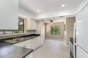 808 Kensington Dr, Cocoa, FL 32922 - Photo 6