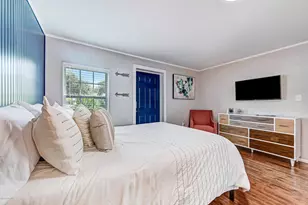 1704 Oak St, Melbourne, FL 32901 - Photo 4