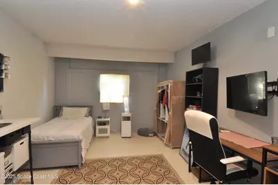 1318 Vancouver Avenue SE, Palm Bay, FL 32909 - Photo 8