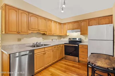 2050 Oleander Boulevard #2-206, Fort Pierce, FL 34950 - Photo 16