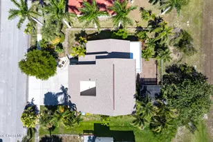 805 W Central Blvd, Cape Canaveral, FL 32920 - Photo 48