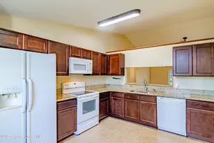 900 Jamestown Dr, Rockledge, FL 32955 - Photo 6