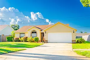 900 Jamestown Dr, Rockledge, FL 32955 - Photo 2