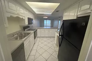 2135 N Courtenay Pkwy, Merritt Island, FL 32953 - Photo 6