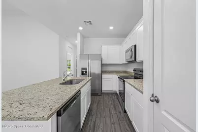 1150 Saturn Street SE, Palm Bay, FL 32909 - Photo 4