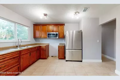 1053 Zambrana Street SE, Palm Bay, FL 32909 - Photo 12