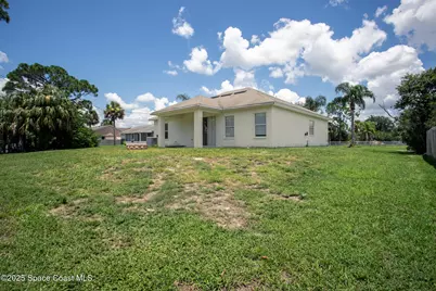 1752 Valcourt Street NW, Palm Bay, FL 32907 - Photo 22