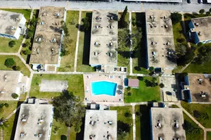 195 Treasure St, Merritt Island, FL 32952 - Photo 6