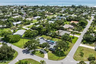 303 Shannon Ave, Melbourne Beach, FL 32951 - Photo 10