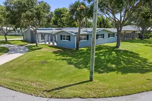 303 Shannon Ave, Melbourne Beach, FL 32951 - Photo 4