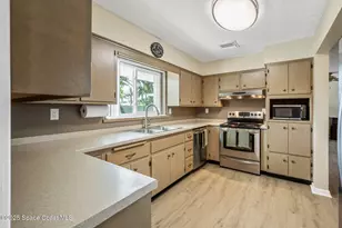 303 Shannon Ave, Melbourne Beach, FL 32951 - Photo 36