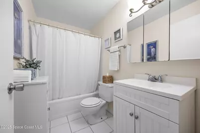 2334 Golf Lake Circle #421, Melbourne, FL 32935 - Photo 14