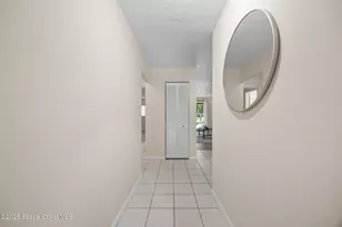 2334 Golf Lake Cir, Melbourne, FL 32935 - Photo 2