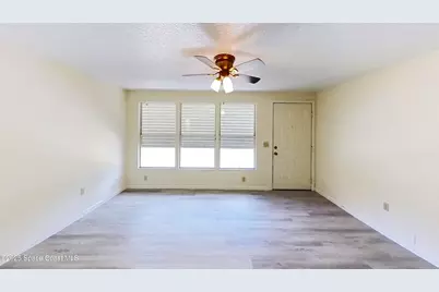 581 Borraclough Avenue, Palm Bay, FL 32907 - Photo 2