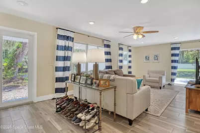 625 Kings Way, Merritt Island, FL 32953 - Photo 4