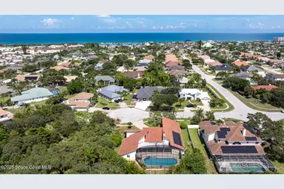 3070 Rio Plumosa N, Indialantic, FL 32903 - Photo 4