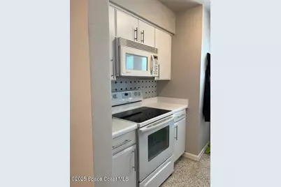 1563 S Atlantic Avenue #13, Cocoa Beach, FL 32931 - Photo 8