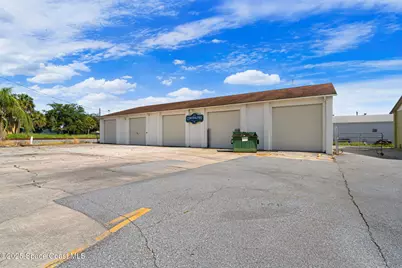 527 Peachtree Street, Cocoa, FL 32922 - Photo 6