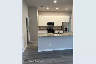 417 Harrington Street SW, Palm Bay, FL 32908 - Photo 4