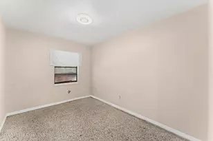 720 Gardenia Dr, Melbourne, FL 32901 - Photo 18