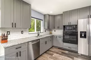 3844 St Armens Cir, Melbourne, FL 32934 - Photo 10