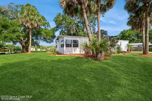 155 Vanguard Cir, Cocoa, FL 32926 - Photo 2