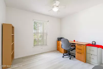 1512 Vista Lake Circle Circle, Melbourne, FL 32904 - Photo 8