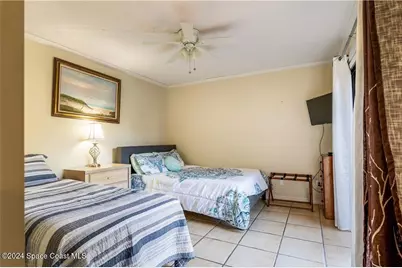 2115 Vista Oaks Circle NE, Palm Bay, FL 32905 - Photo 30