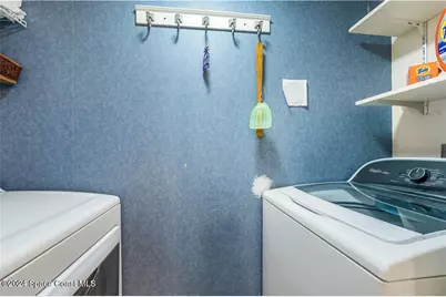 2115 Vista Oaks Circle NE, Palm Bay, FL 32905 - Photo 32