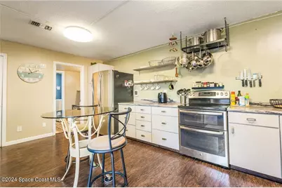 2115 Vista Oaks Circle NE, Palm Bay, FL 32905 - Photo 14