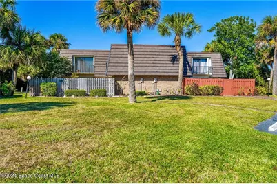 2115 Vista Oaks Circle NE, Palm Bay, FL 32905 - Photo 2