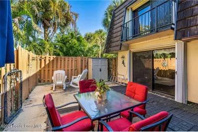 2115 Vista Oaks Circle NE, Palm Bay, FL 32905 - Photo 22