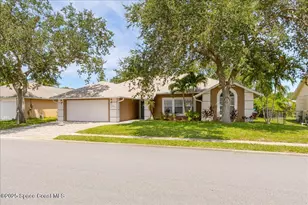 4351 Silver Lake Dr, Melbourne, FL 32901 - Photo 42