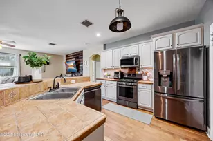 842 Parkwood Ave, Titusville, FL 32796 - Photo 10