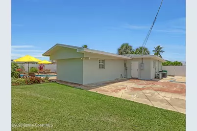 131 E Arlington Street, Satellite Beach, FL 32937 - Photo 12