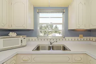 47 Woodland Dr, Vero Beach, FL 32962 - Photo 8