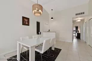 3212 S Lakeview Cir, Fort Pierce, FL 34949 - Photo 8