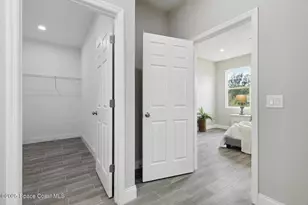 460 Grenadier Ave NW, Palm Bay, FL 32907 - Photo 10