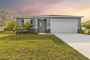 460 Grenadier Ave NW, Palm Bay, FL 32907 - Photo 1