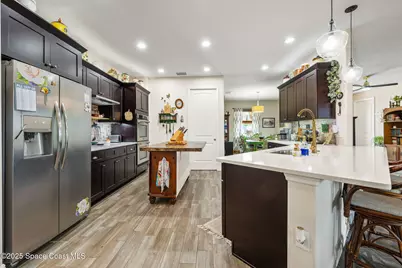 898 Gera Avenue NW, Palm Bay, FL 32907 - Photo 16