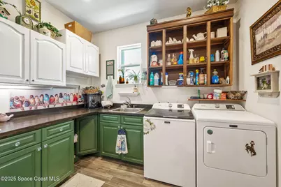 898 Gera Avenue NW, Palm Bay, FL 32907 - Photo 20