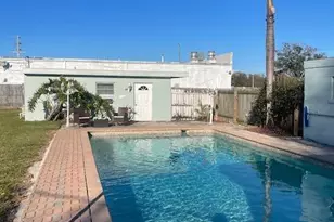 2571 Vernon Dr NE, Palm Bay, FL 32905 - Photo 30