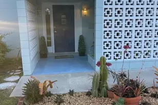 2571 NE Vernon Dr NE, Palm Bay, FL 32905 - Photo 4