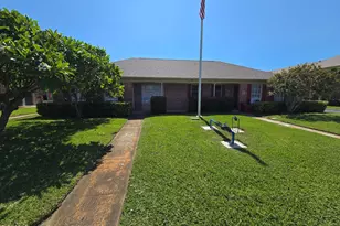 125 E Colonial Ct, Indian Harbour Beach, FL 32937 - Photo 18