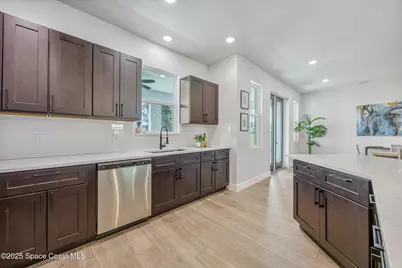 1246 Heitzman Avenue SW, Palm Bay, FL 32908 - Photo 2