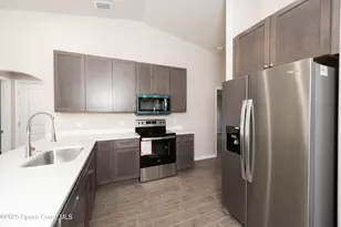 390 J T Sancho St SW, Palm Bay, FL 32908 - Photo 16