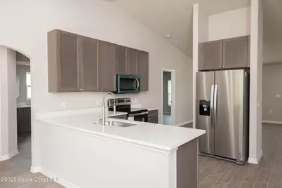 390 J T Sancho Street SW, Palm Bay, FL 32908 - Photo 4